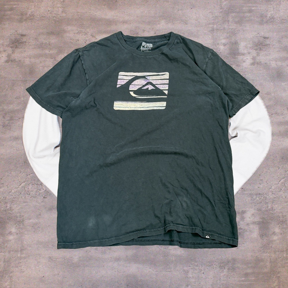 Vintage VTG Y2K 2000's 00's Quilksilver Digital Logo Black Short Sleeve T-Shirt